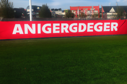 Bliv en del af Aalborg Fodbold-stemningen på Aalborg Portland Park!