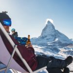 Fra fly til fjeld: Sådan gør en pakkerejse din skiferie til tjekkiet problemfri